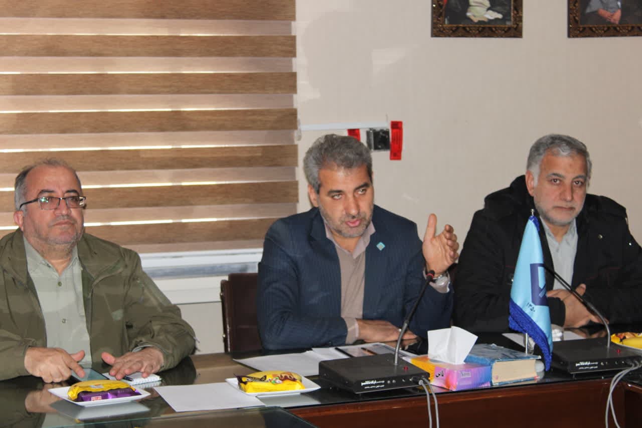 چهارمین جلسه اندیشکده استان مرکزی بامحوریت آلودگی هوای اراک برگزار شد.